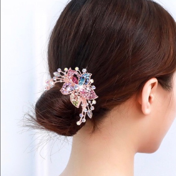 🔥🌟HOST PICK 🌟🔥 Peacock Hair Accessory - Picture 4 of 7